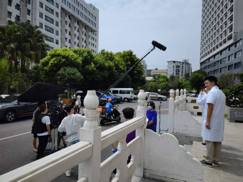 改则县广告片拍摄公司低成本实现高规格制作的诀窍